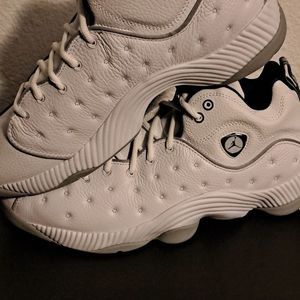 Jordan jumpman team 2